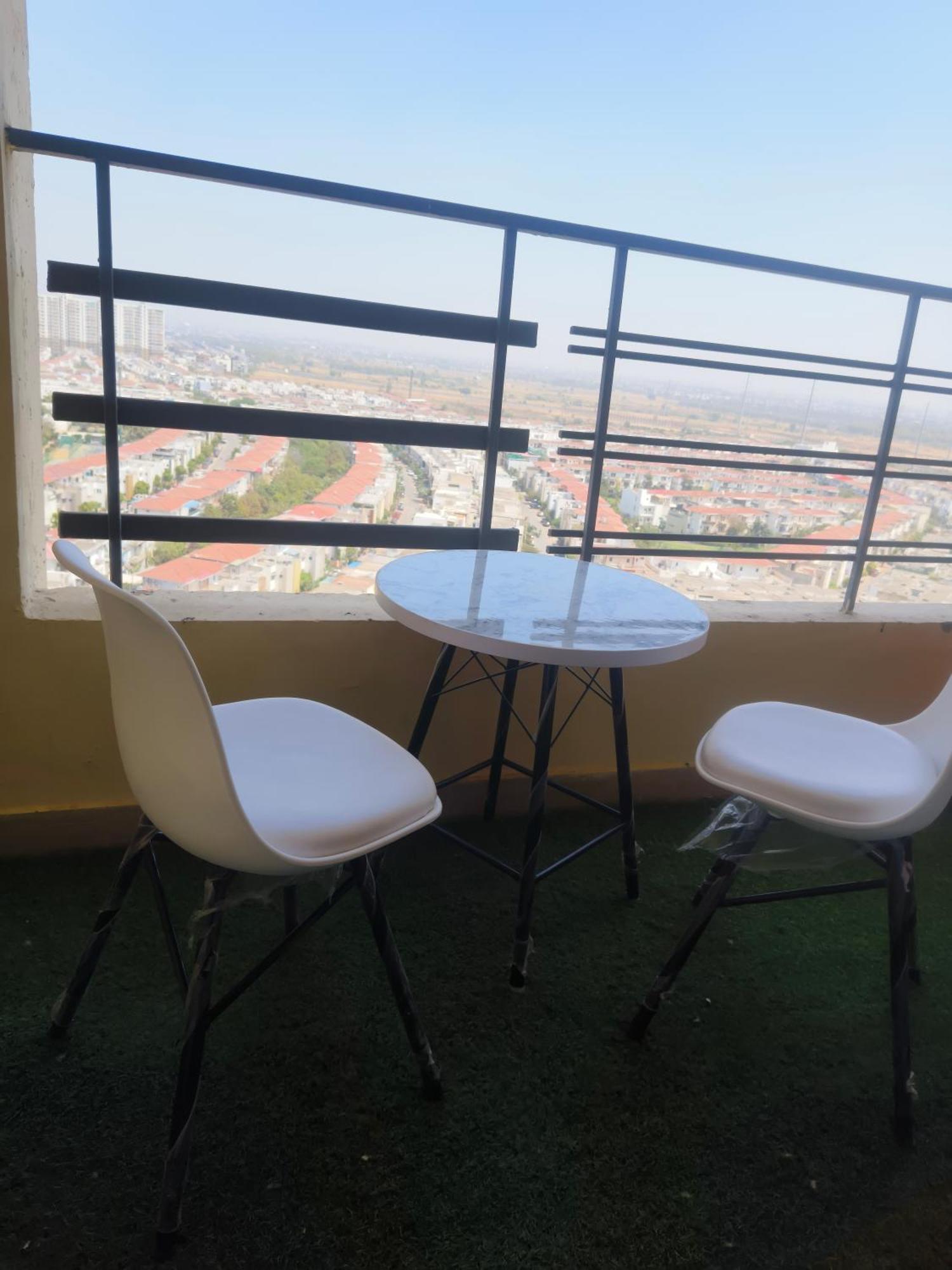 Studio Apartment By La Valentino Near Expo Mart Greater Noida Exteriör bild